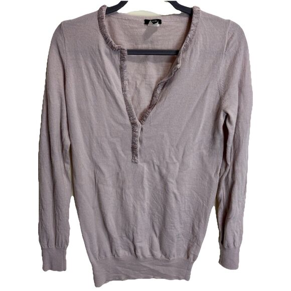 J. Crew Women’s Merino Wool Henley Sweater Delicate Feminine Pink Lilac Medium - Picture 1 of 8